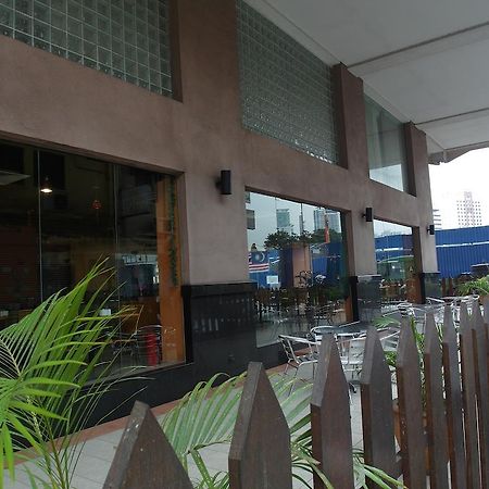 Mandarin Pacific Hotel Kuala Lumpur Exterior foto